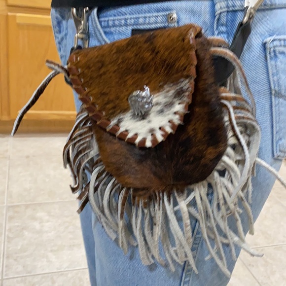 COW PRINT FUR PURSE - Picture 9 of 9